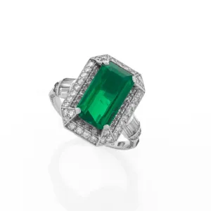 Colombian Emerald and Diamond Ring