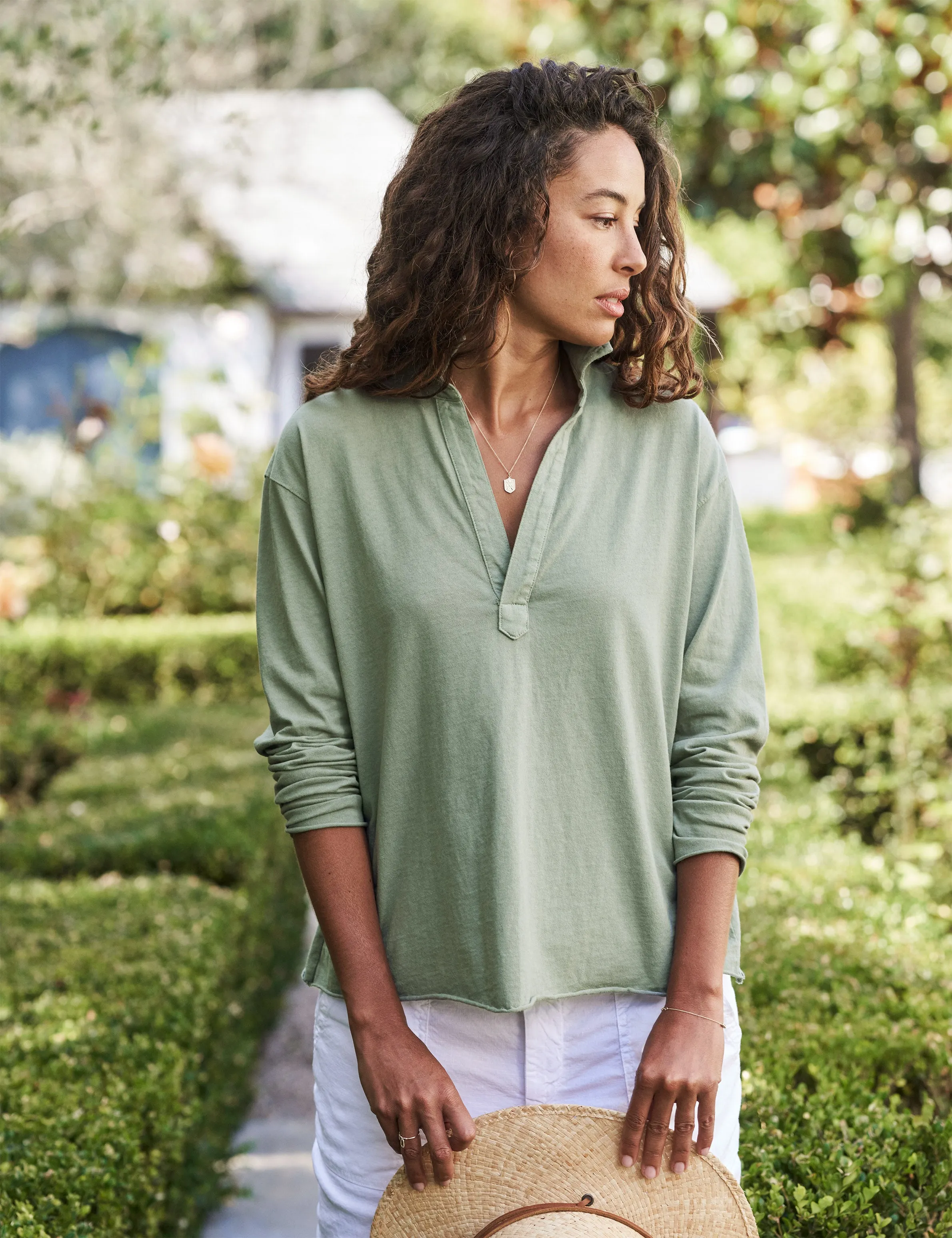 Frank & Eileen - Popover Henley in Sage