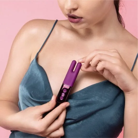 Le Wand Deux Elegant Rechargeable Clitoral Vibrator