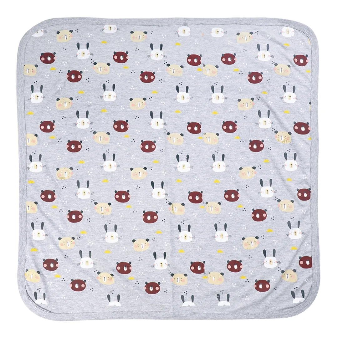 Playful bunny Wrapping Sheet