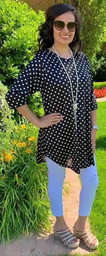 S-M-L *Black & White Polka Dot Scoop Tunic*