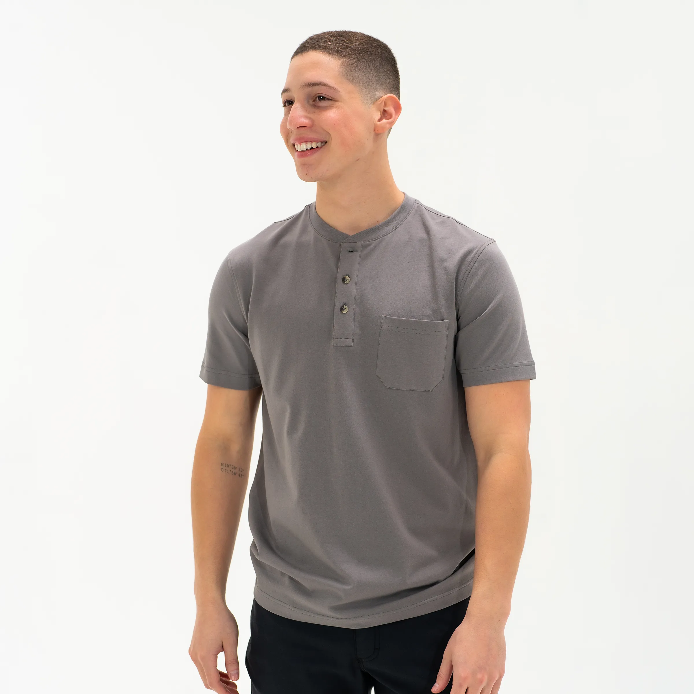 Short Sleeve Stretch Henley