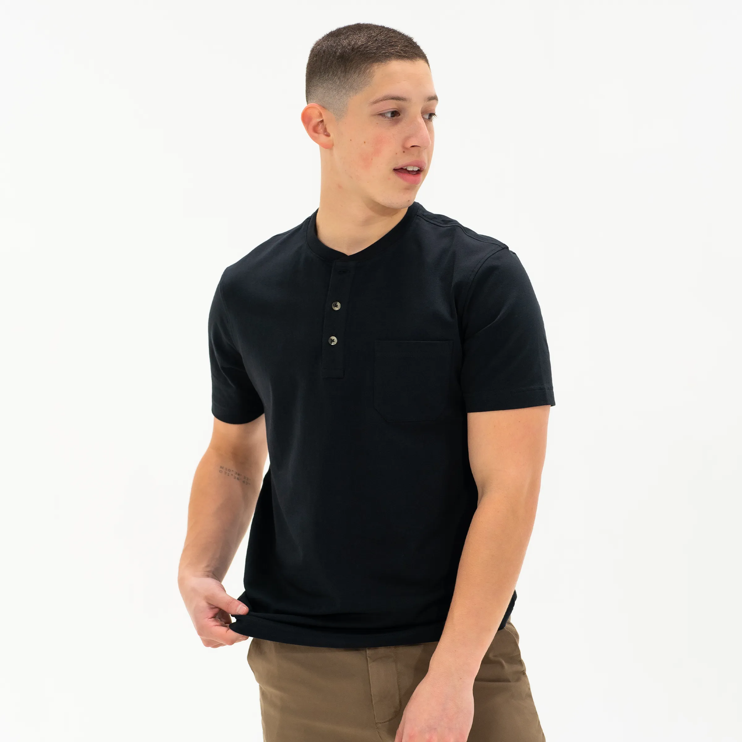 Short Sleeve Stretch Henley