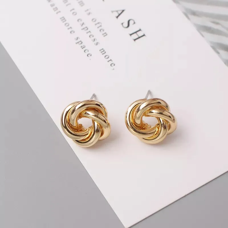 Stud Earrings for Women Rock Smooth Small Metal Knot Twist Flower Earrings Punk Party Jewelry Valentine's Day Gift Bijoux