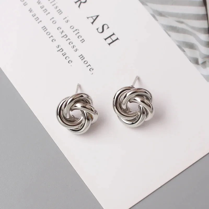 Stud Earrings for Women Rock Smooth Small Metal Knot Twist Flower Earrings Punk Party Jewelry Valentine's Day Gift Bijoux